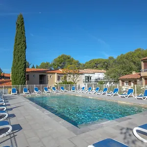 Sowell Residences Chenes Verts France