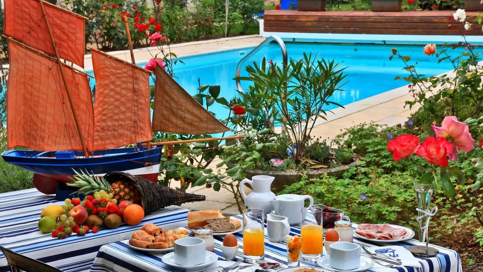 Hotel Aigue Marine Treguier France
