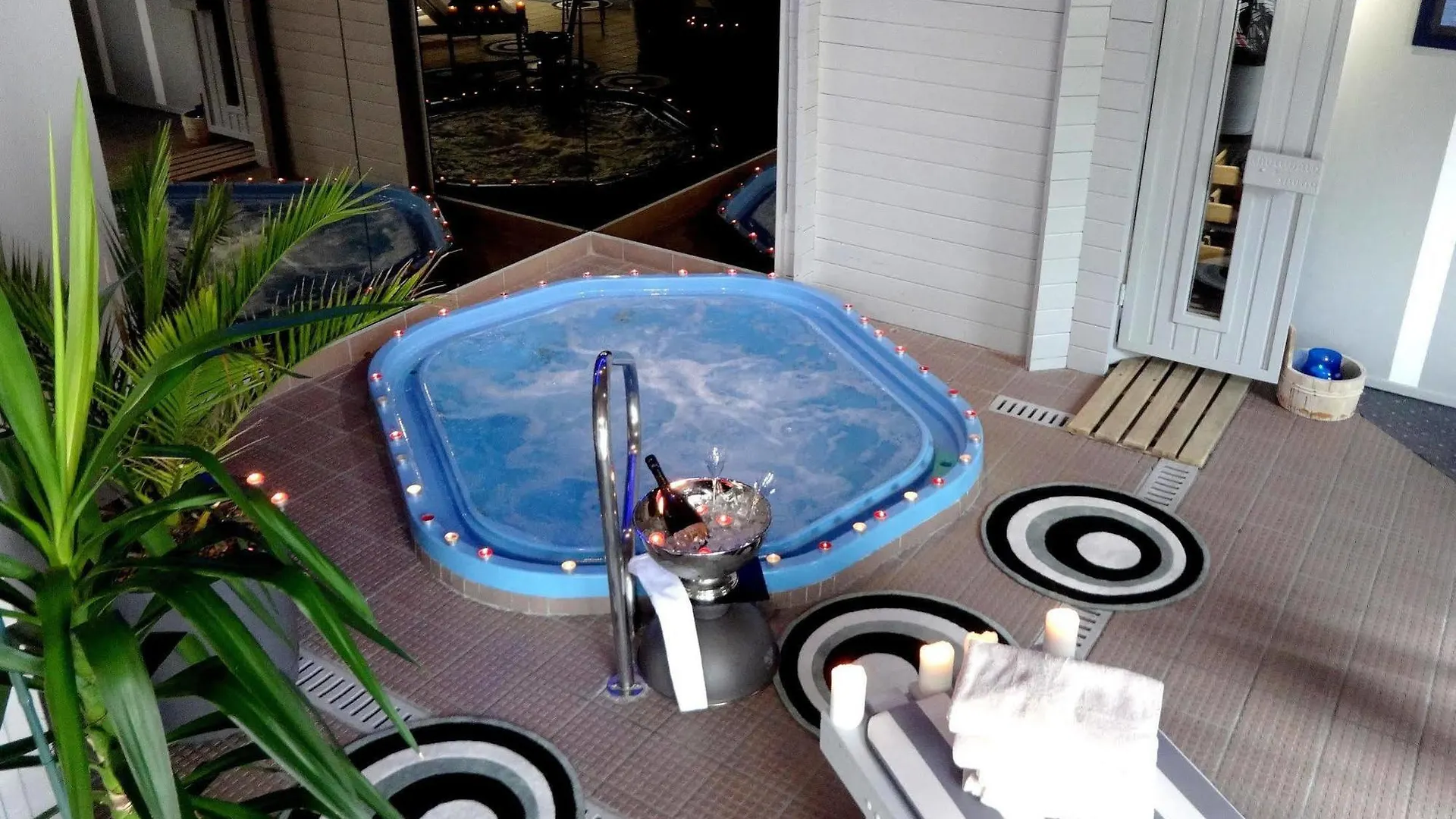 Hotel Aigue Marine Treguier 3*,  France