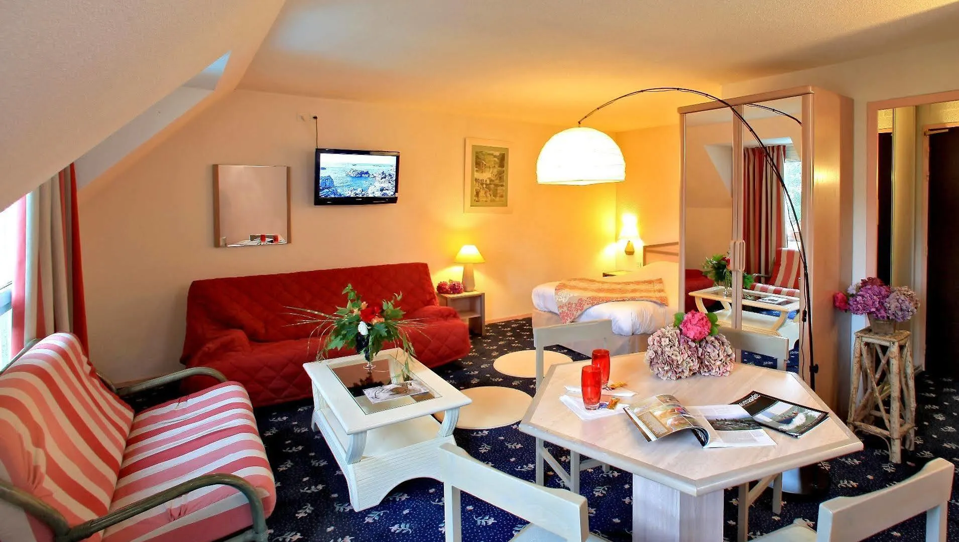 Hotel Aigue Marine Treguier 3*,