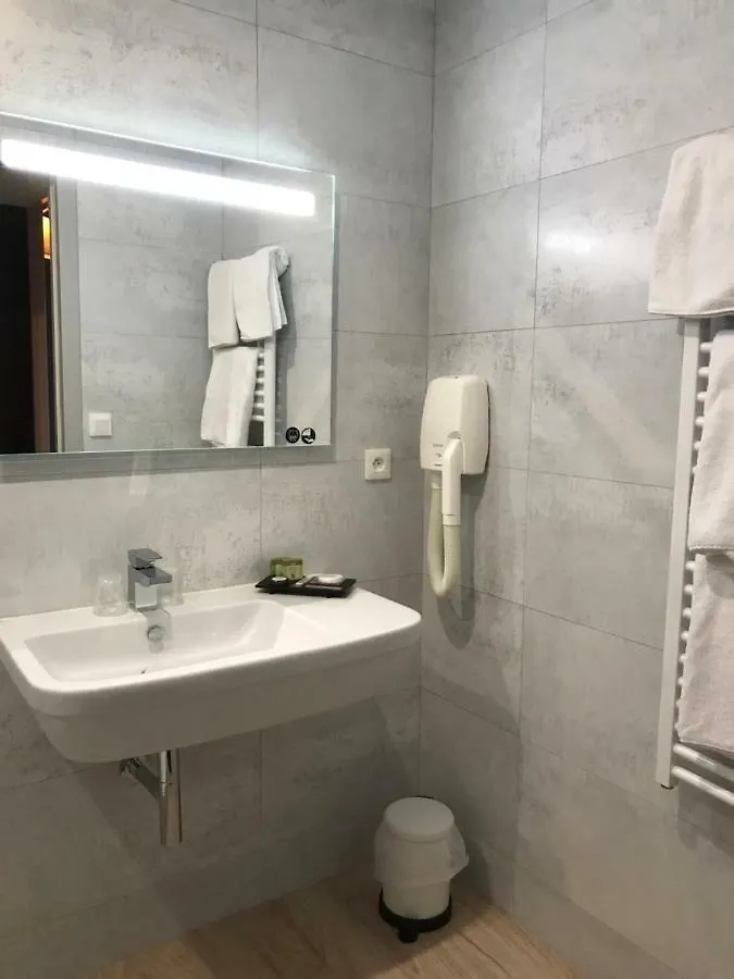 Hotel Aigue Marine Treguier France